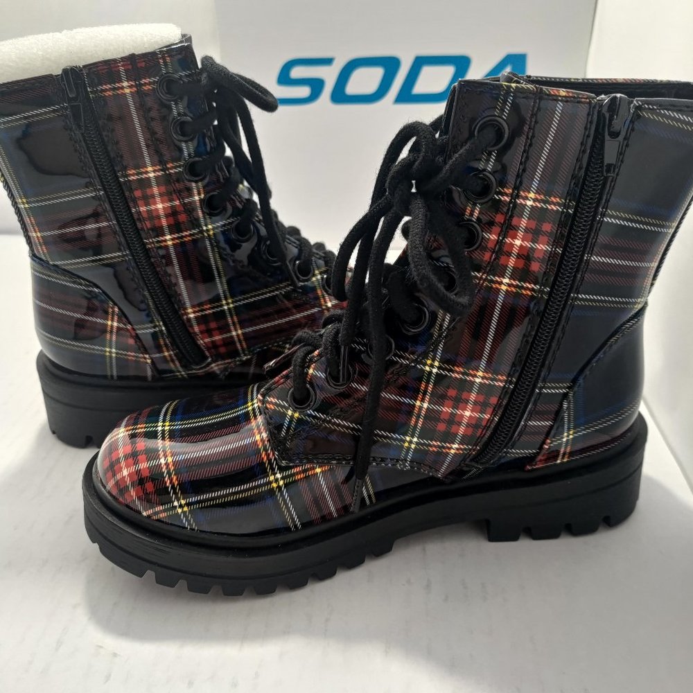 FIRM Lace Up Ankle Boots Black Patent Plaid - Picture 2 of 3